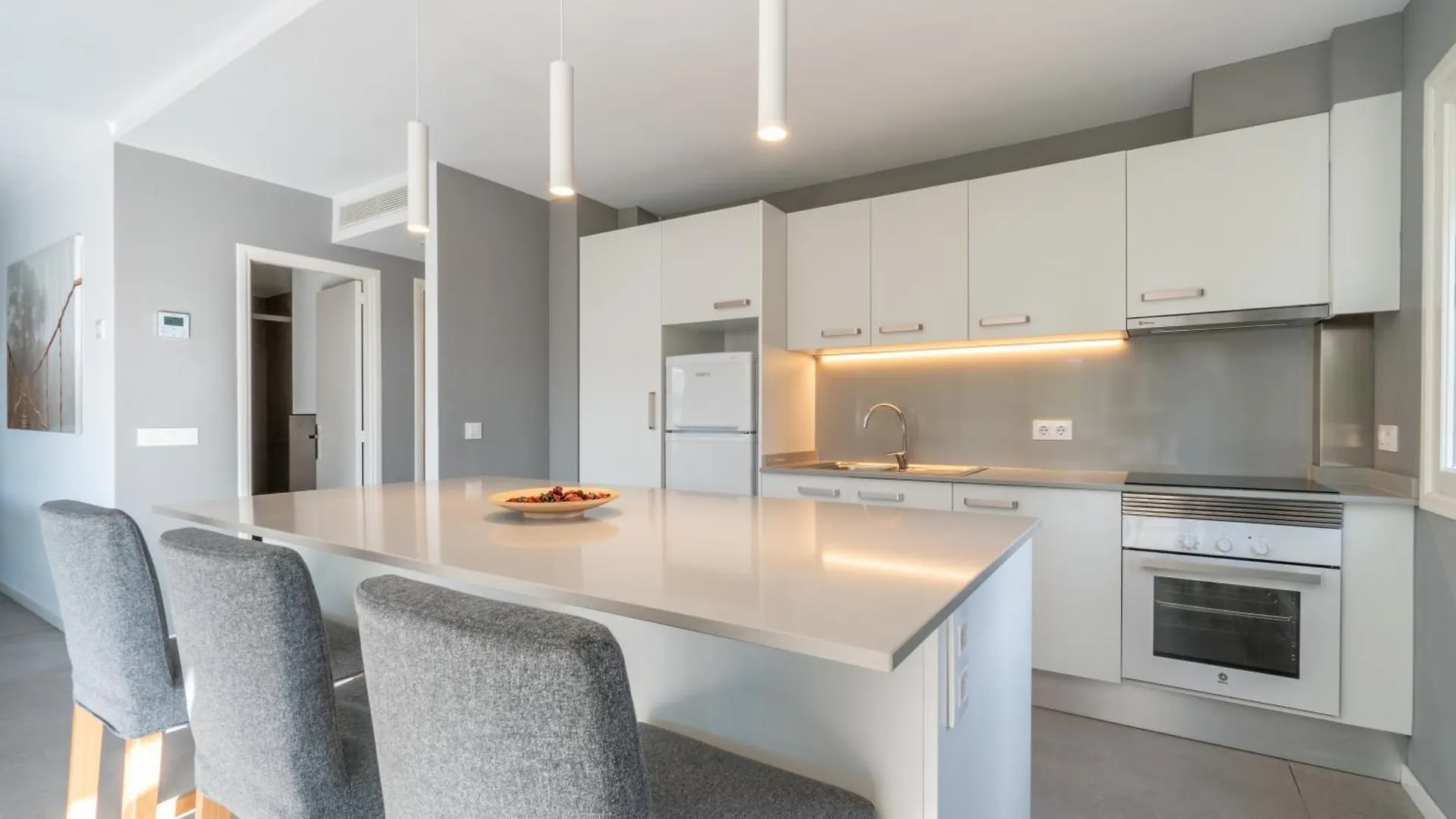 Ponent Cala Ratjada Apartments C  卡拉纳雅达