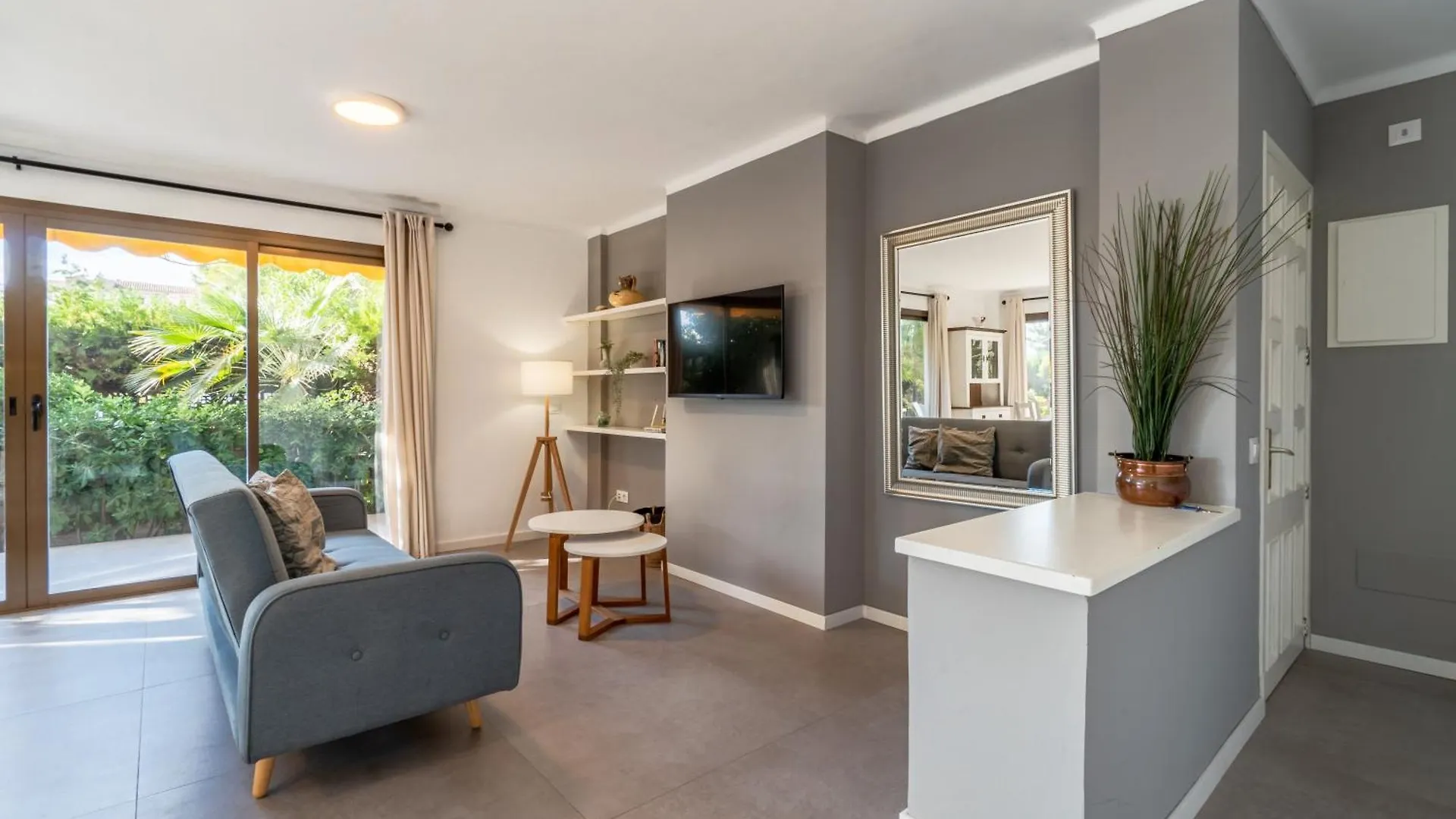 Ponent Cala Ratjada Apartments C 0*, 卡拉纳雅达 西班牙