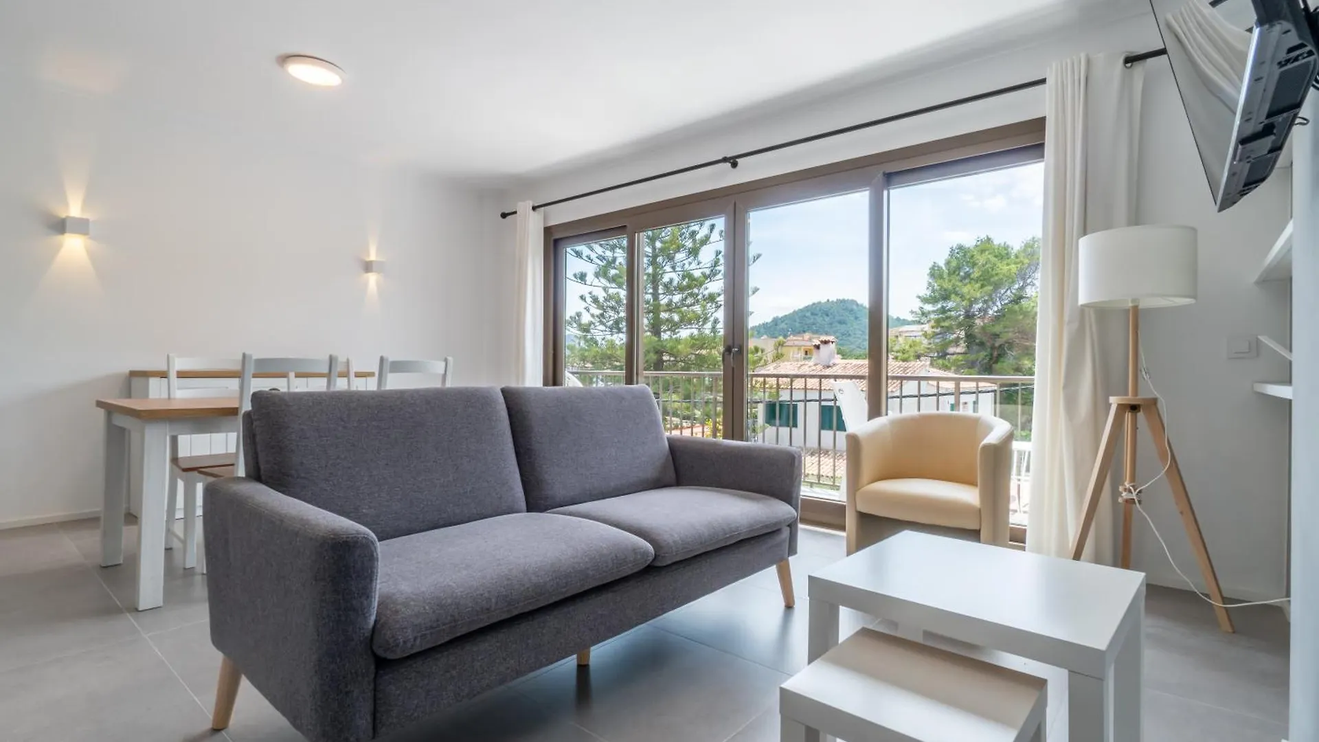 Ponent Cala Ratjada Apartments C 0*, 卡拉纳雅达